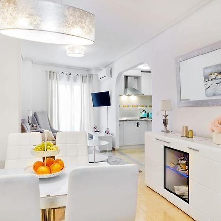 Almudena Playa Del Cura En Torrevieja Lägenhet Exteriör bild