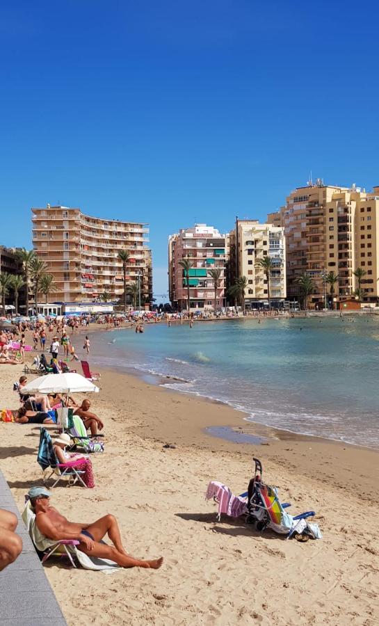 Almudena Playa Del Cura En Torrevieja Lägenhet Exteriör bild